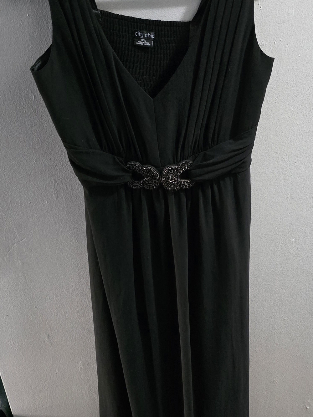 City Chic Black Sleeveless V-Neck Maxi Dress with Beaded Waist Detail